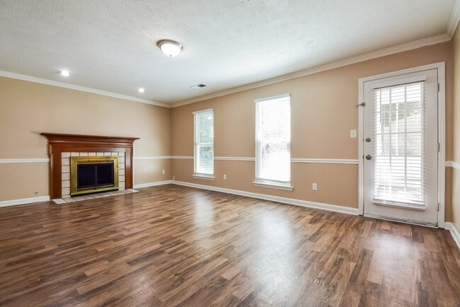 Foto del edificio - 5116 Contrell Ct
