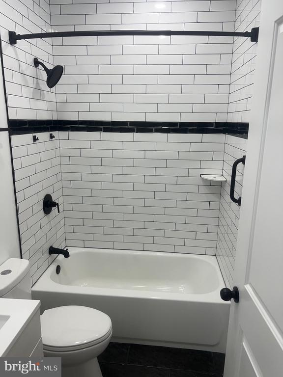 Foto principal - 2509 W Lehigh Ave