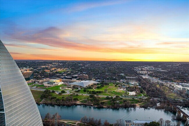 Foto del edificio - 301 West Ave