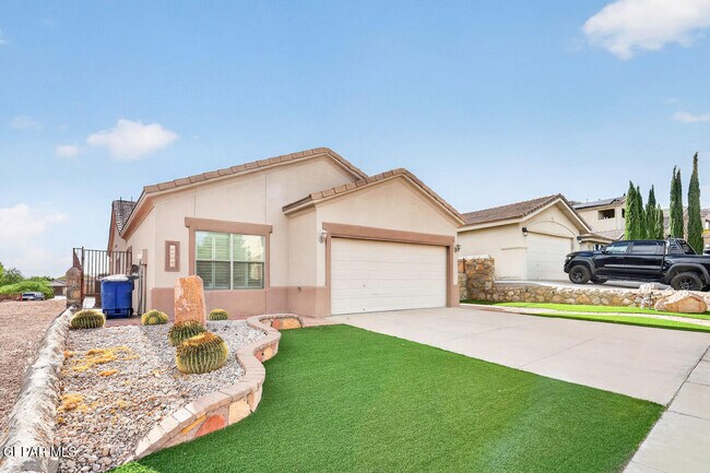 Foto del edificio - 12225 Sitting Bull Dr