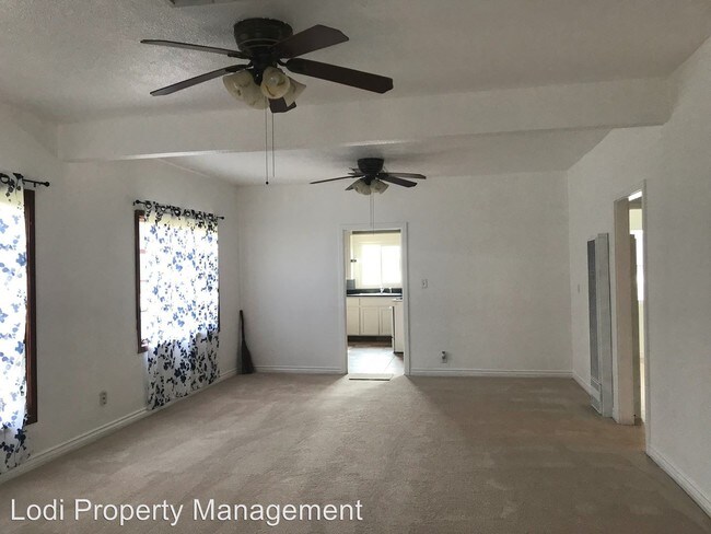 Building Photo - 2 br, 1 bath House - 108 4th St