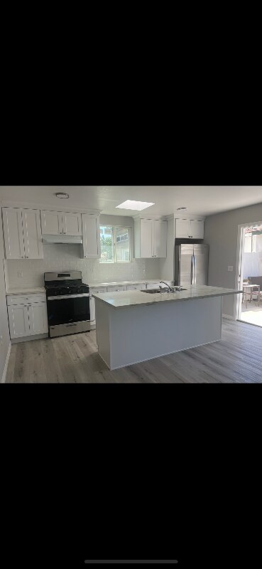 Foto del edificio - 6085 Lewis Ave