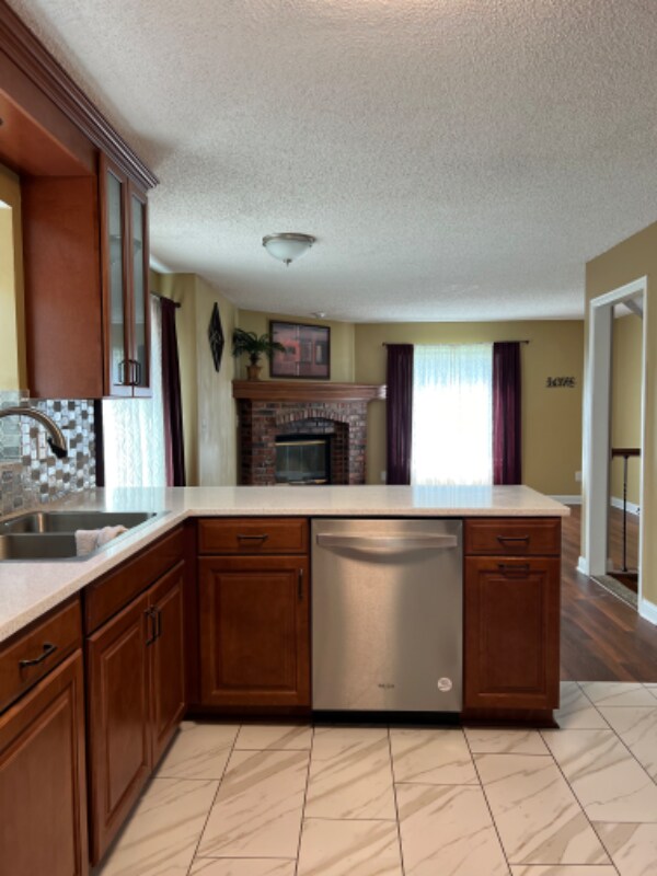 Foto del edificio - 1415 E 153rd Terrace