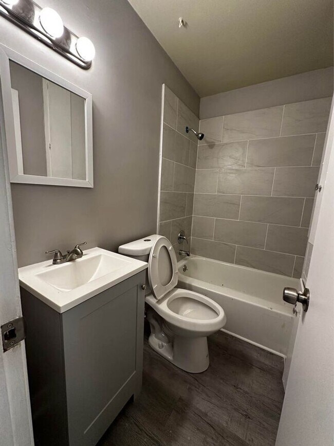 Foto del edificio - For Rent – 3 Bedroom / 1 Bath Home