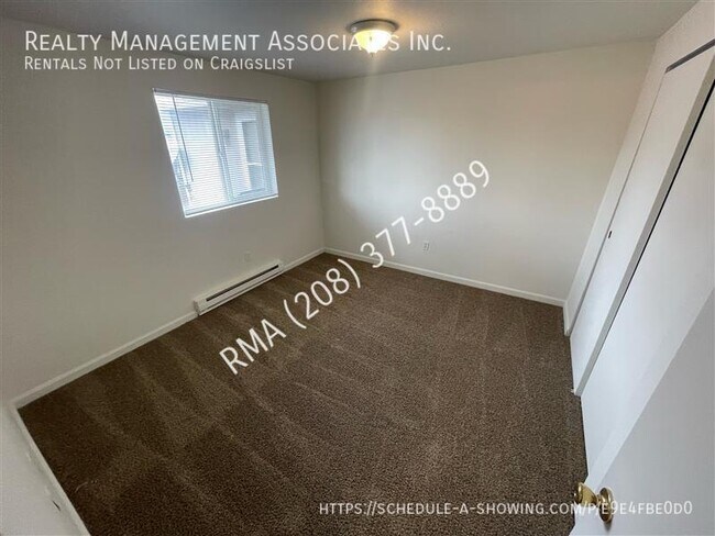 Building Photo - Great 1 bedroom townhouse located in Caldw...