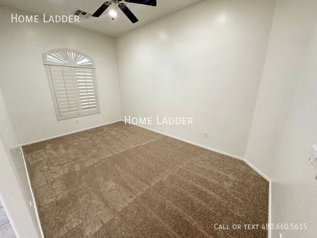 Foto del edificio - 6822 S 55th Ln