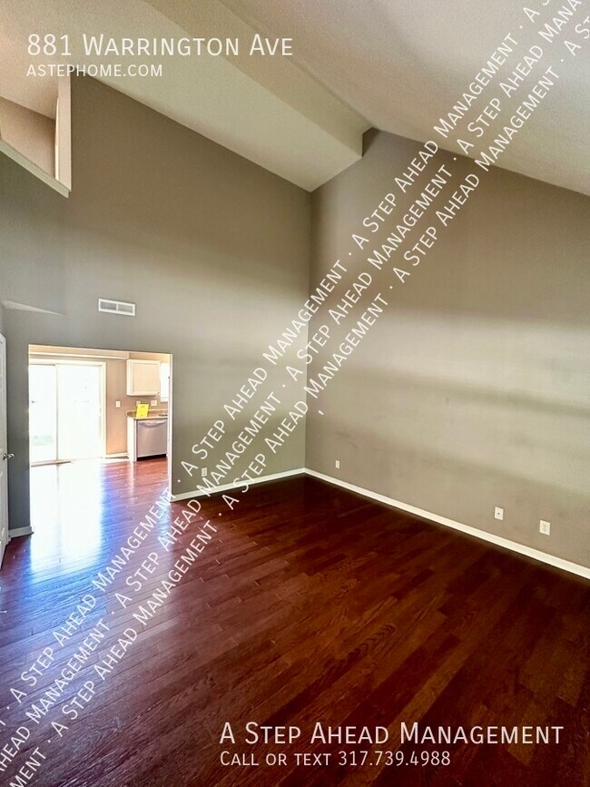 Building Photo - 881 Warrington Avenue-3 Bed/2.5 Bath in We...