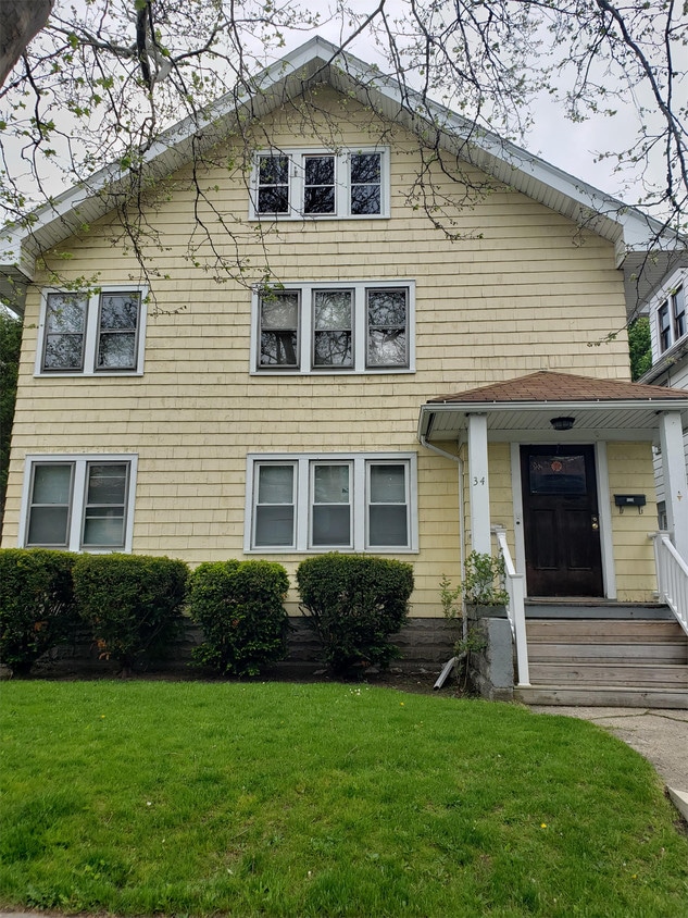 Primary Photo - 34 McKinley St