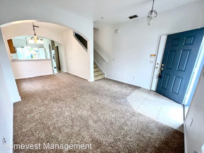 Foto del edificio - 5 br, 3.5 bath House - 16404 Cedar Crest D...
