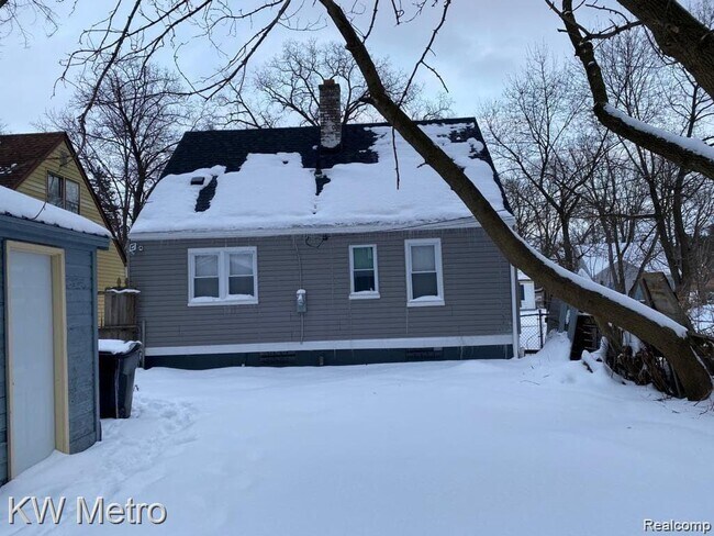 Building Photo - 16715 Rockdale St