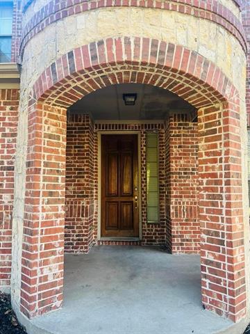 Building Photo - 2000 Templegate Dr