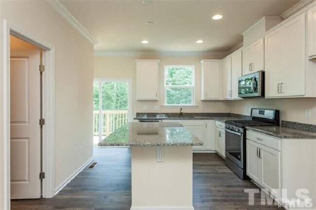 Building Photo - 2253 Chattering Lory Ln