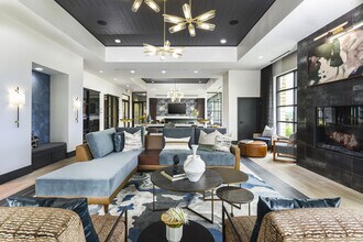 Building Photo - J Woburn Heights