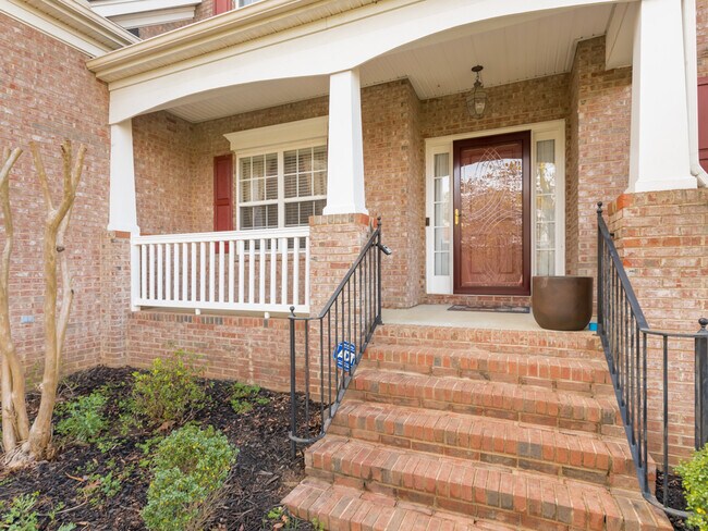 Building Photo - 11415 Fountaingrove Dr