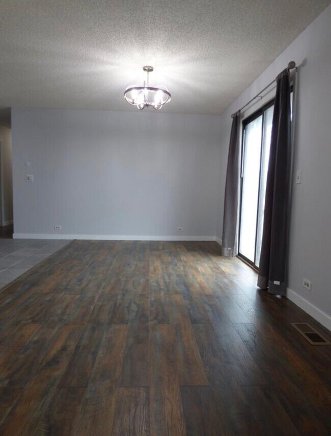 Foto del edificio - 1114 Manchester Ct