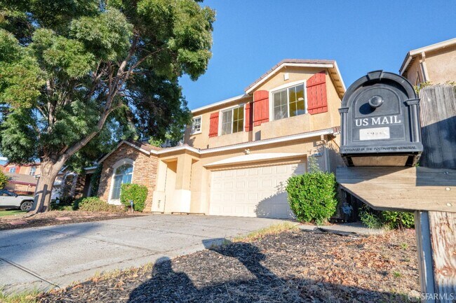 Foto del edificio - 5476 Summerfield Dr