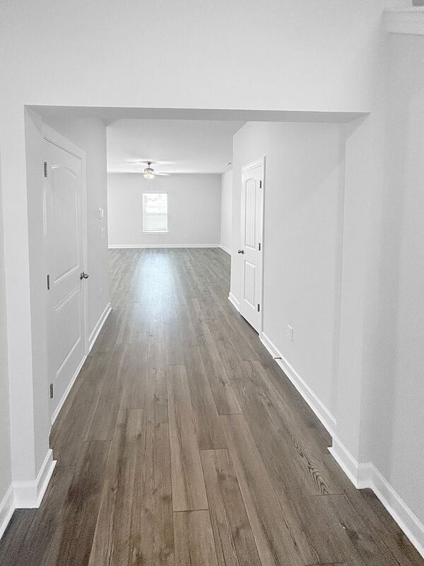 Foto del edificio - 2312 Valverde Way