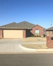 Building Photo - 12321 Edison Dr