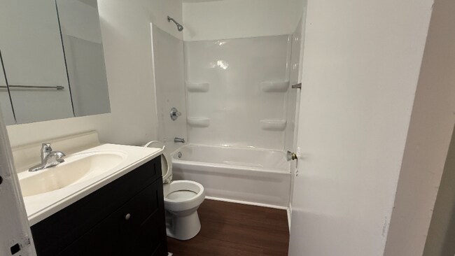 Foto del edificio - 2680 Latonia Blvd