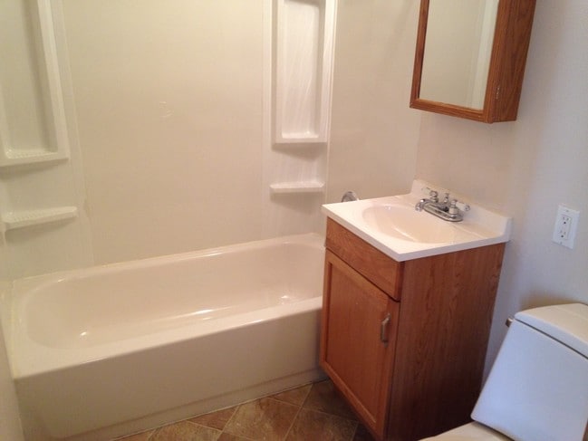 Building Photo - 5150 Taku Dr