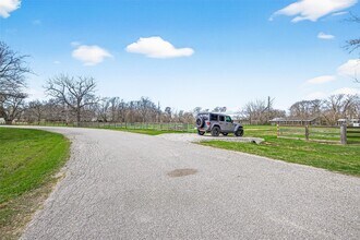 Building Photo - 403 Wrangler Rd