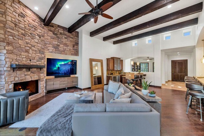 Foto del edificio - Rates Vary: $12,495 - $29,995