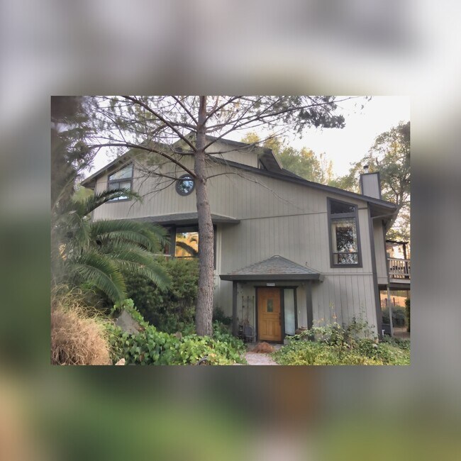 Building Photo - 6115 Placer Rd