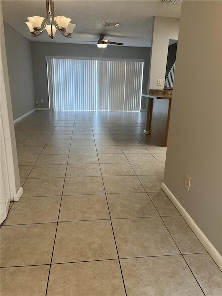 Foto del edificio - 8969 NW 38th Dr