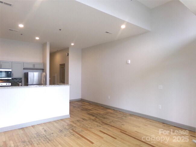 Foto del edificio - 197 N 2nd St