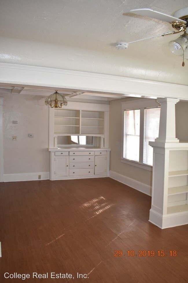 Building Photo - 2 br, 1 bath House - 1404 Pinchot St.