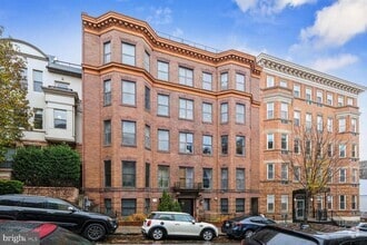 Building Photo - 1417 Chapin St NW