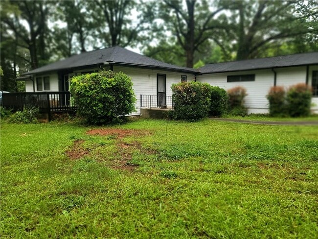 Building Photo - 871 Rays Rd
