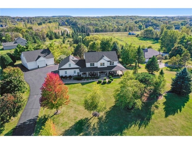 Building Photo - 9520 Scott St