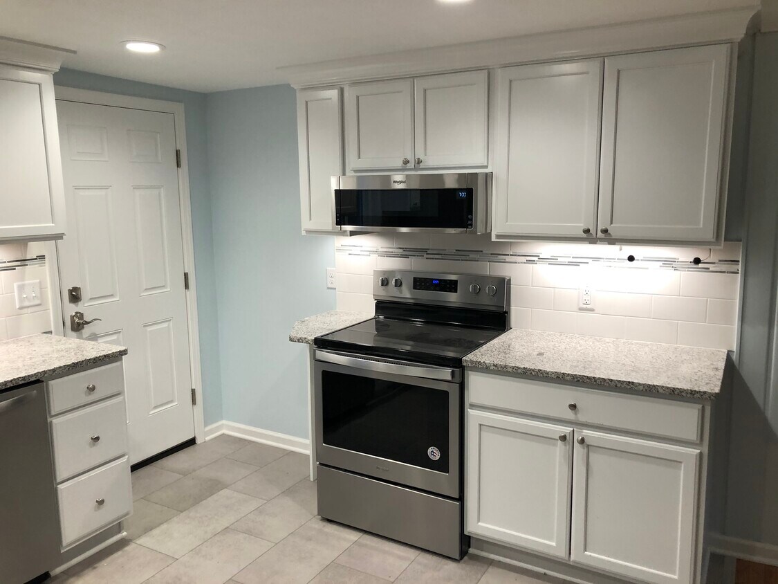 Foto principal - 431 Cleveland Rd