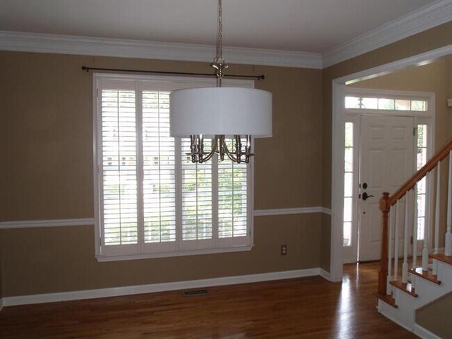 Building Photo - 1451 Echo Mill Dr