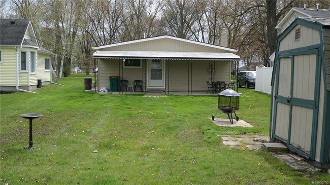 Foto del edificio - 38261 Murdick Dr