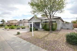 Building Photo - 3701 E Derringer Way