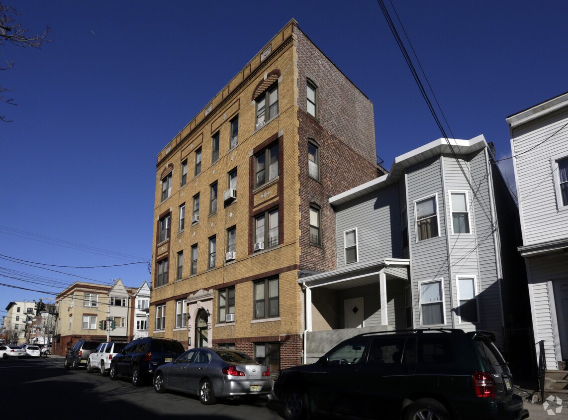 160 59th Street - 160 59th St