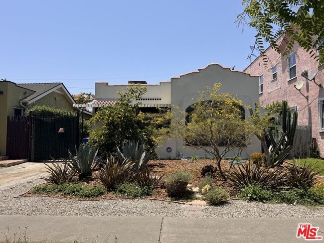Foto del edificio - 2905 Somerset Dr