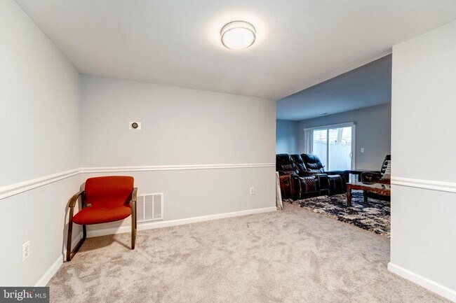 Building Photo - 6511 Buckland Ct