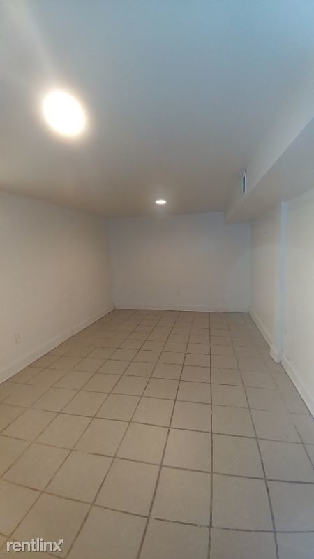 Foto del edificio - 4845 W Rice St