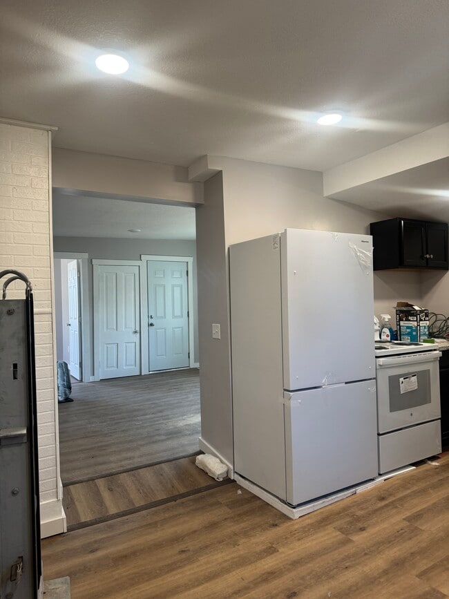 Foto del edificio - 312 Riverside Ave