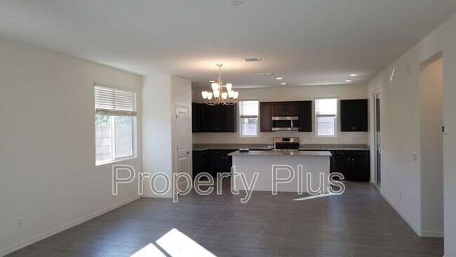 Foto del edificio - 2213 W Carol Ann Way