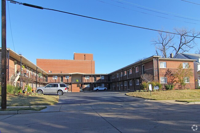 Foto del edificio - Southwest Court Apartments