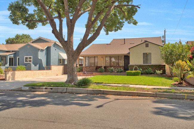Foto del edificio - 746 N Catalina St