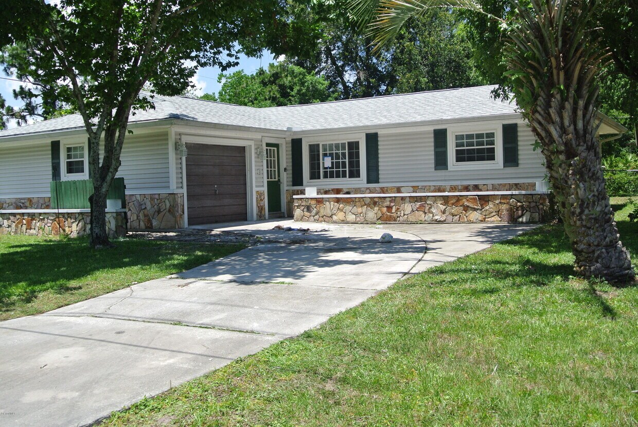 Primary Photo - 3641 Jupiter Blvd SE
