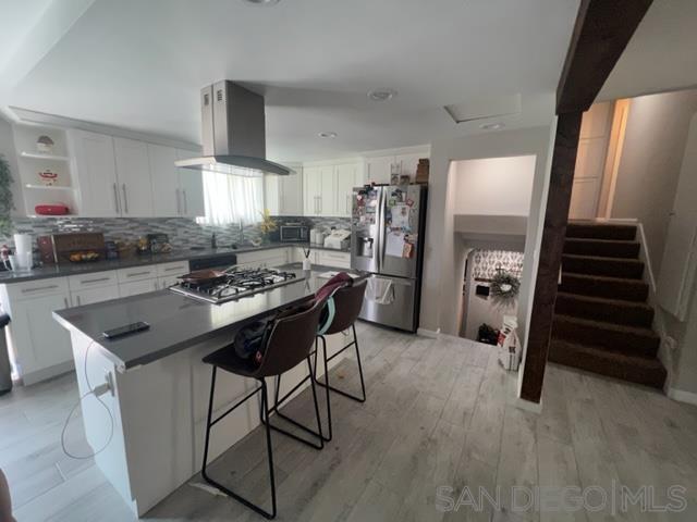 Building Photo - 474 E J St
