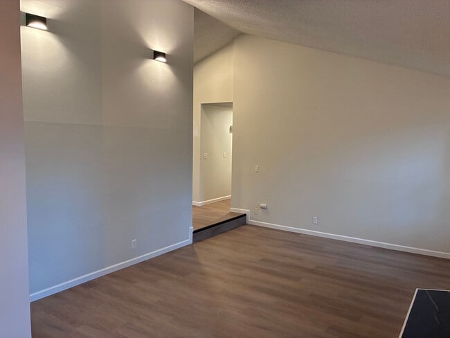 Foto del edificio - Your Newly Updated 3 Bed, 1 Bath Move-In Ready Home!