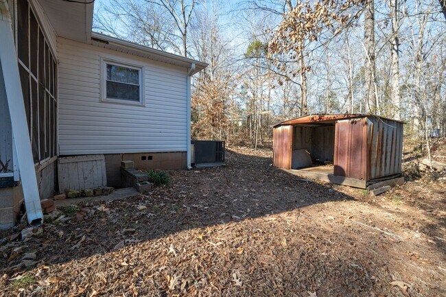 Building Photo - 109 Old Farrington Road- Quiet Country Liv...