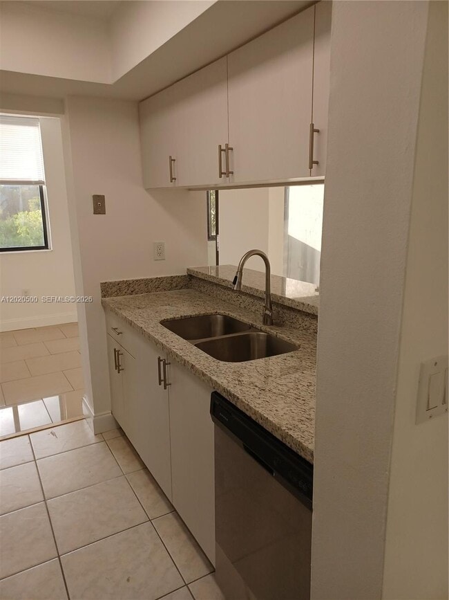 Building Photo - 8275 SW 152nd Ave